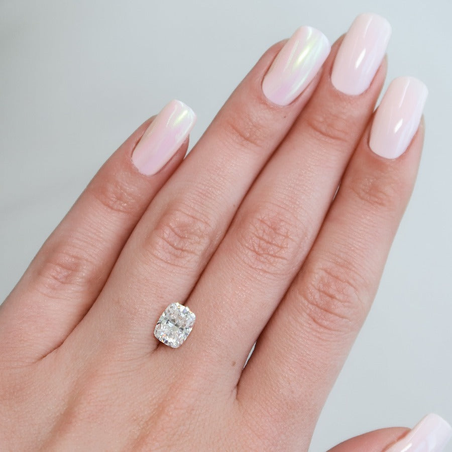 2.5Ct Elongated Cushion Keyzar Moissanite