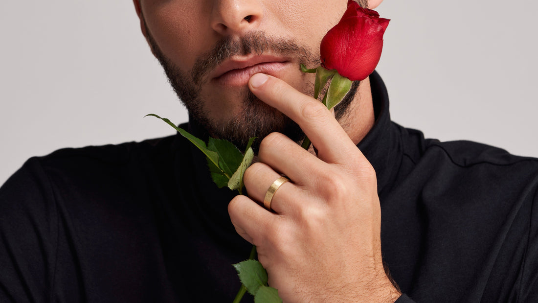 Engagement Rings for Men: Breaking Tradition with Glamorous Summer Proposals