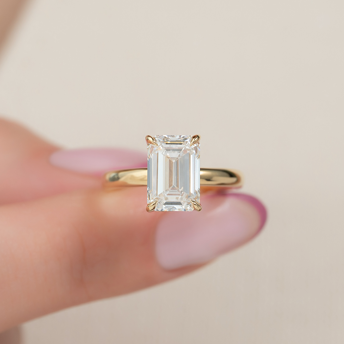 Dua Lipa Engagement Ring: Bold Gold Meets Diamond Glamor