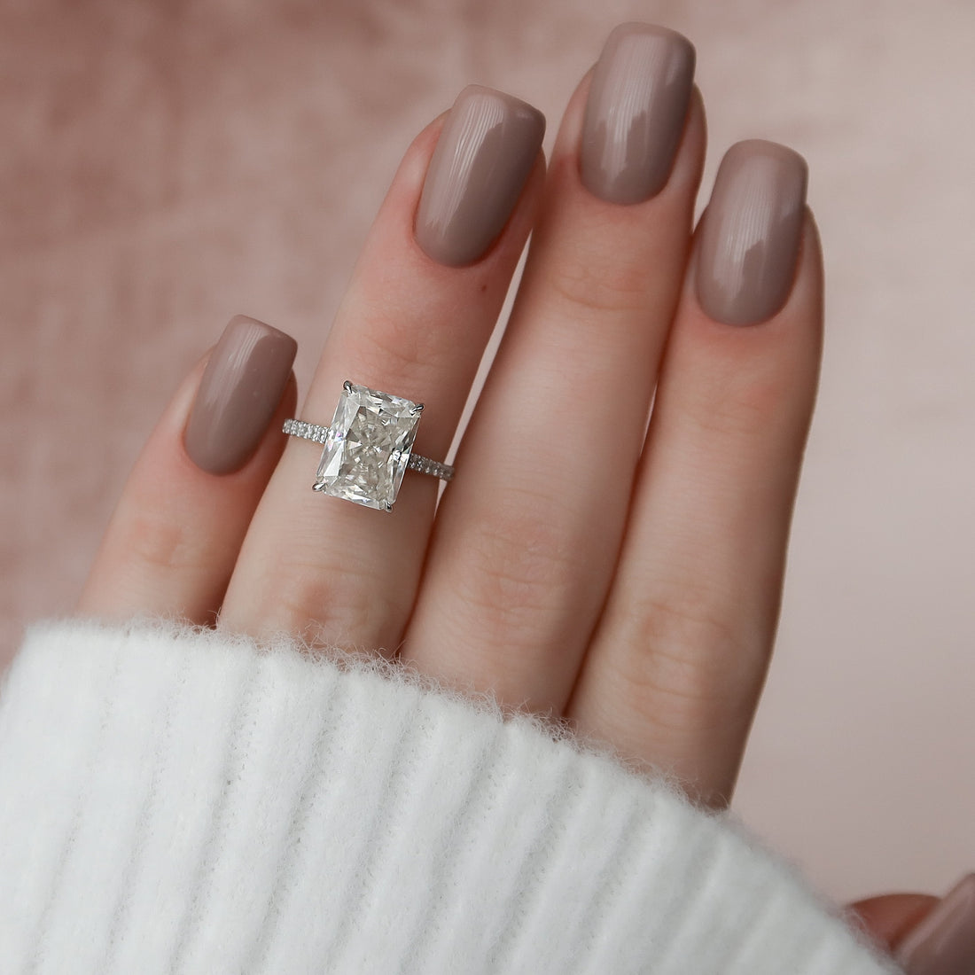 5 Reasons to Skip the Pavé Setting