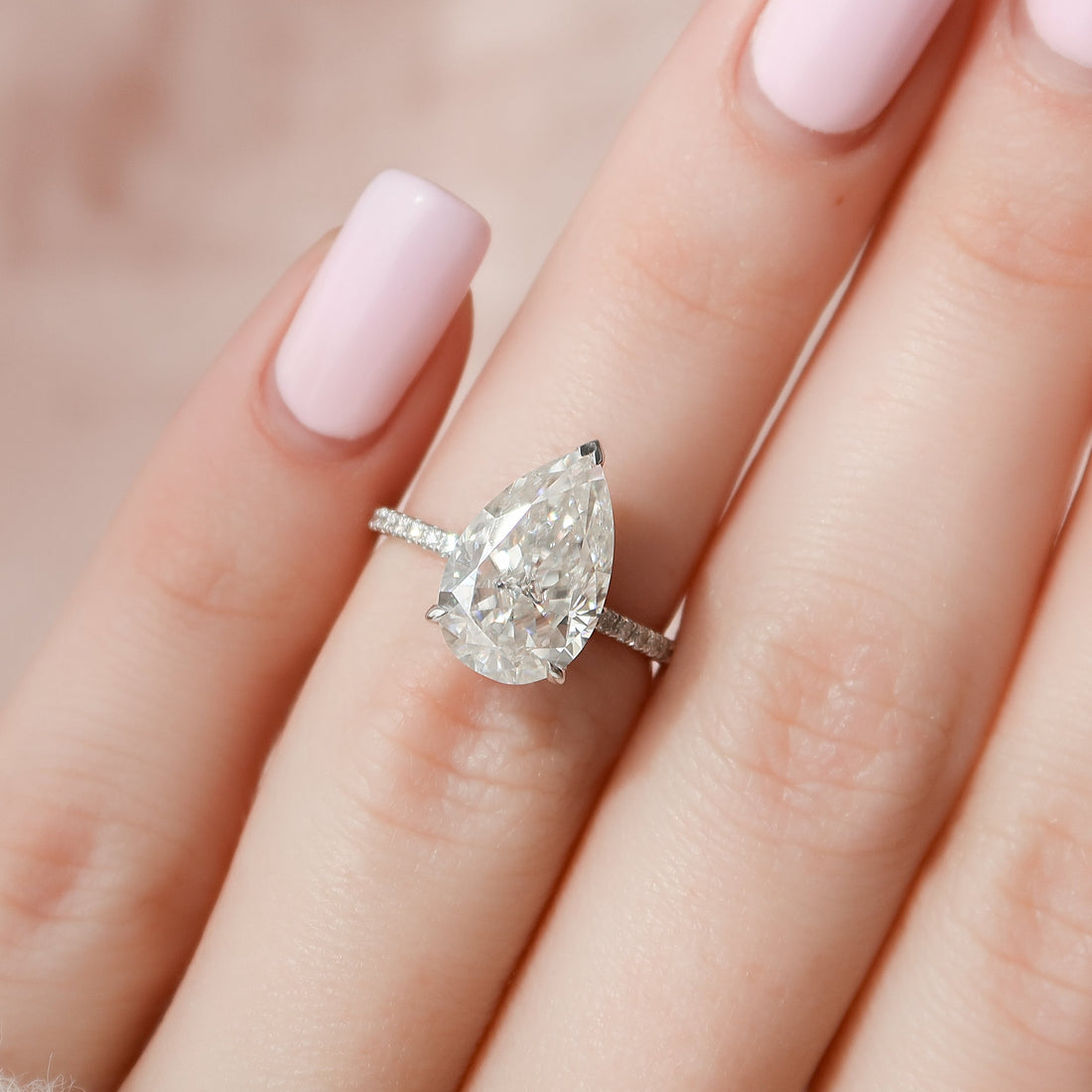Does Moissanite Get Cloudy? (Jewellery Experts Expose the Truth)