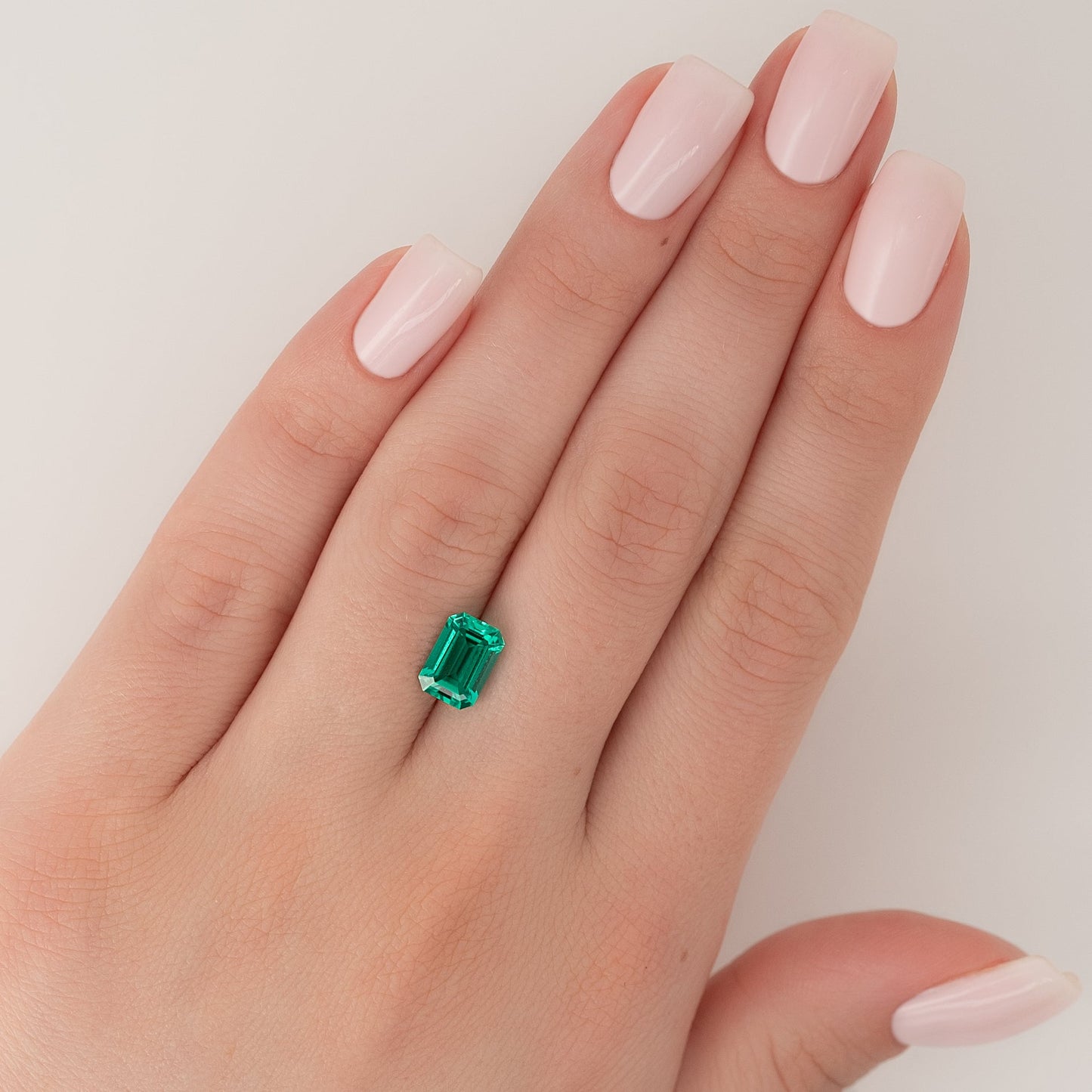 2.5Ct Lab Created Emerald