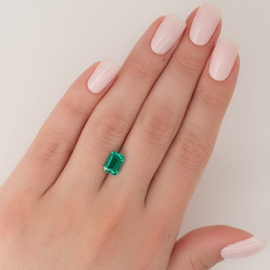 2.5Ct Lab Created Emerald