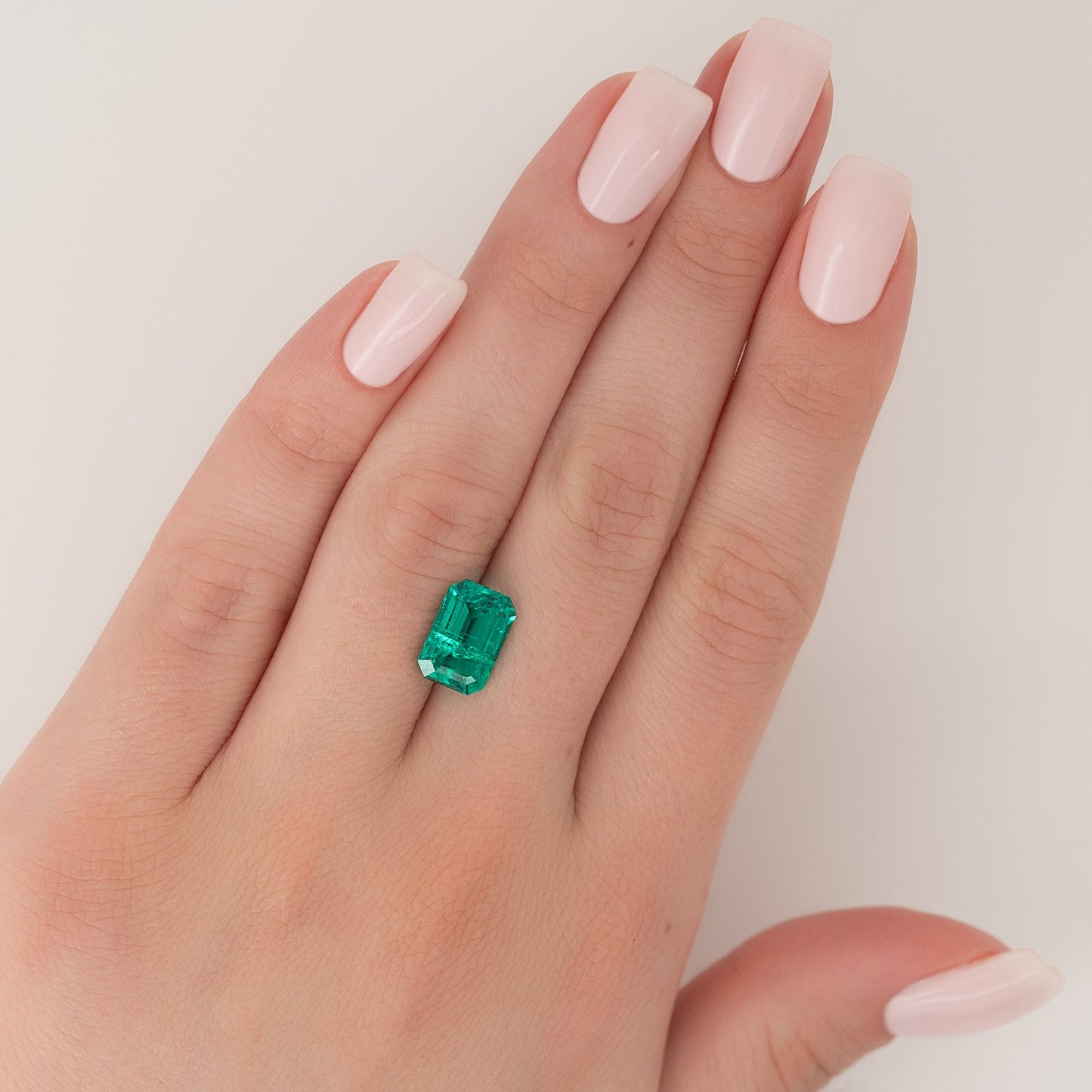 4.5Ct Lab Created Emerald