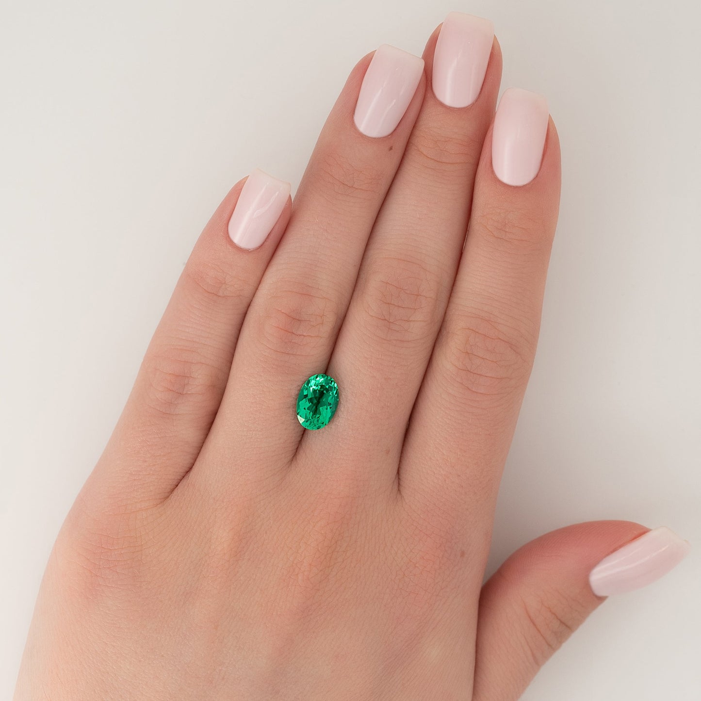 2.5Ct Oval Cut Lab Created Emerald
