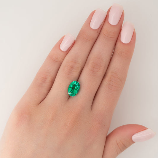 4.5Ct Oval Cut Lab Created Emerald