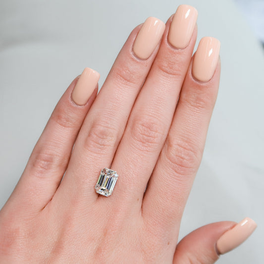 4Ct Emerald Keyzar Moissanite