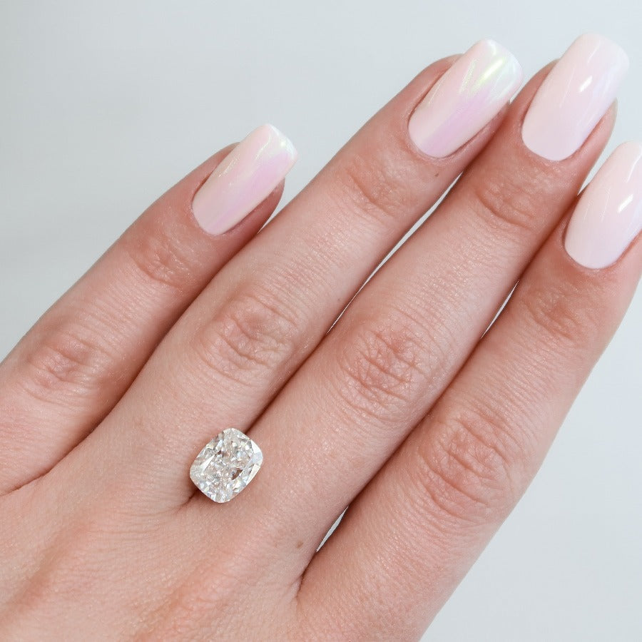 3.5Ct Elongated Cushion Keyzar Moissanite