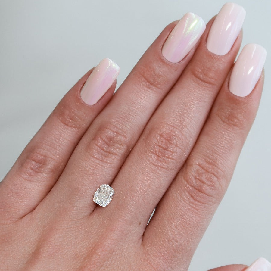 1.5Ct Elongated Cushion Keyzar Moissanite