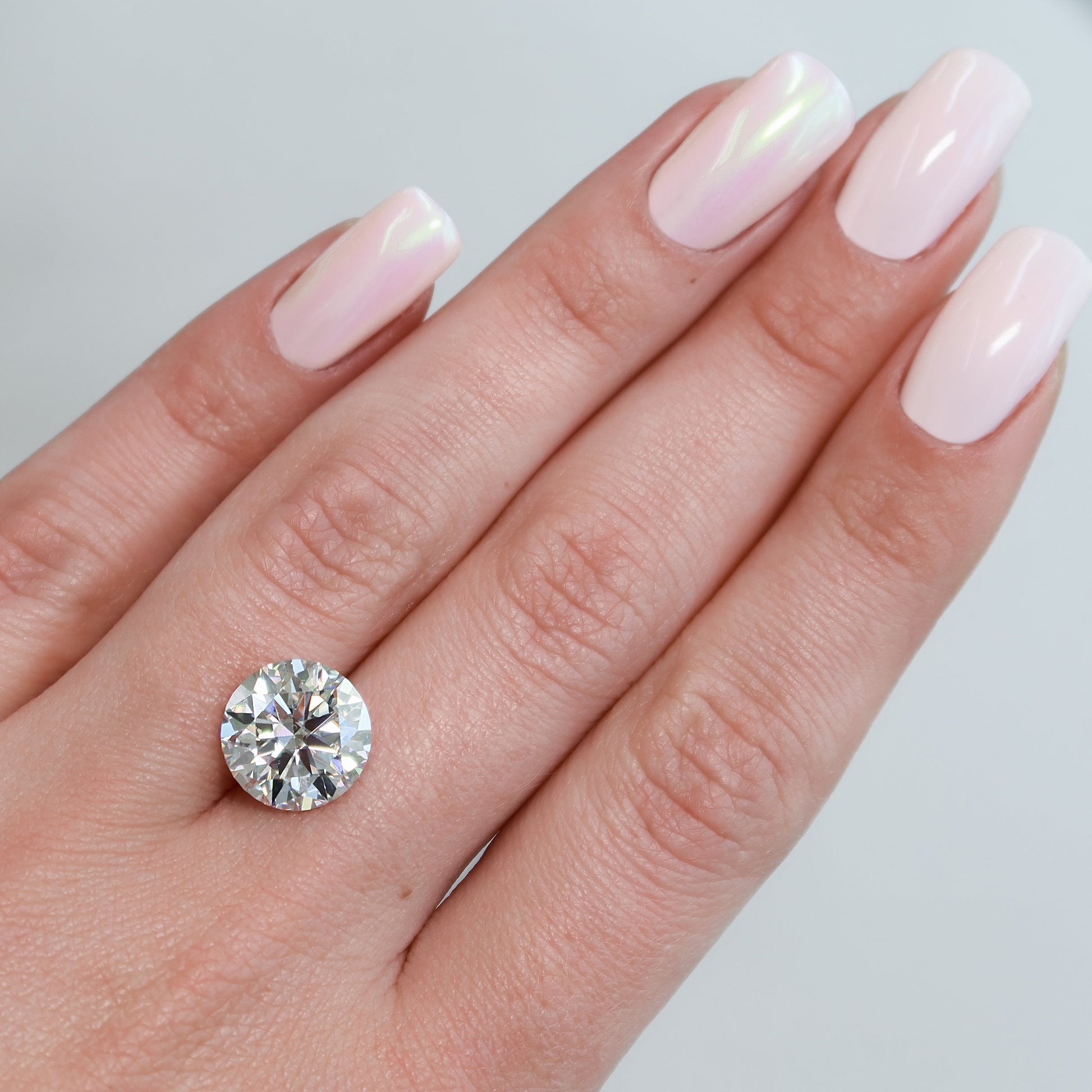 5Ct Round Keyzar Moissanite