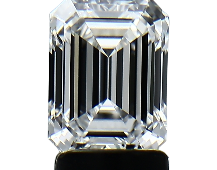 lksb_lab_loosediamond_emerald_02-06_vvs2_e_84c0de488187